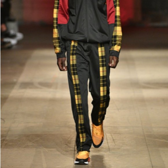 Astrid Andersen Other - Astrid Andersen yellow plaid stripe joggers